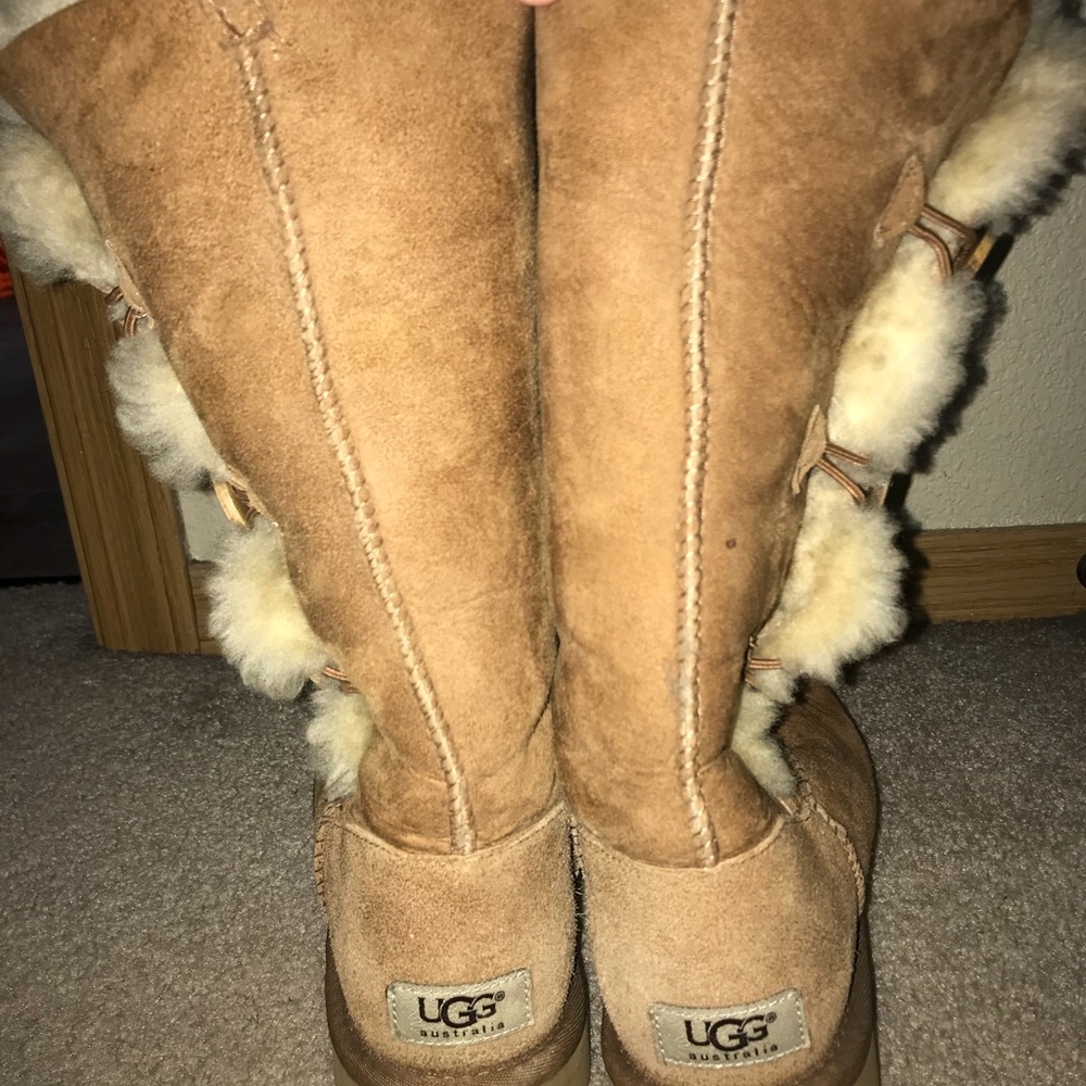 Authentic Ugg’s - image 4